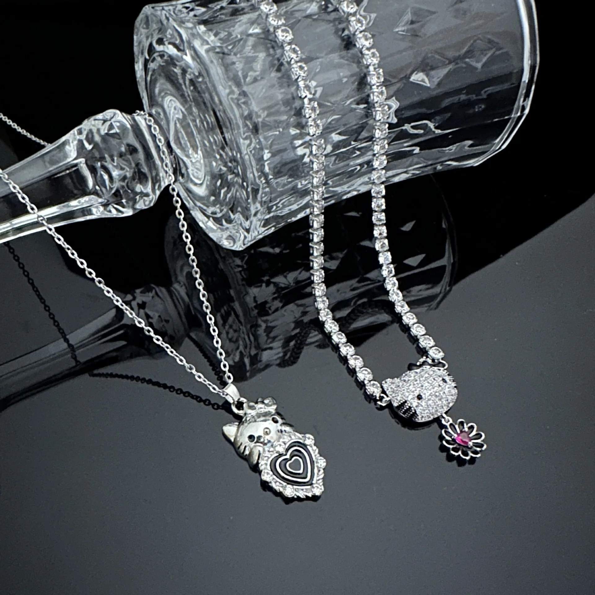 Рисунок 2 - Aoger Sanrio ожерелье «Hello Kitty»