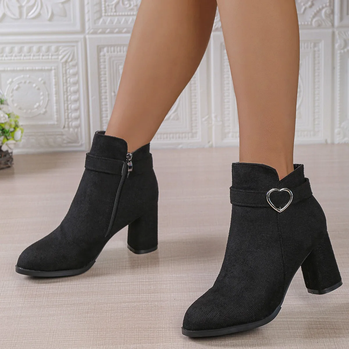 

2025 New Women Anti-slip Ankle Boots Platform Zipper High Heels Short Boots Comfortable Designer Shoes Women Zapatos De Mujer