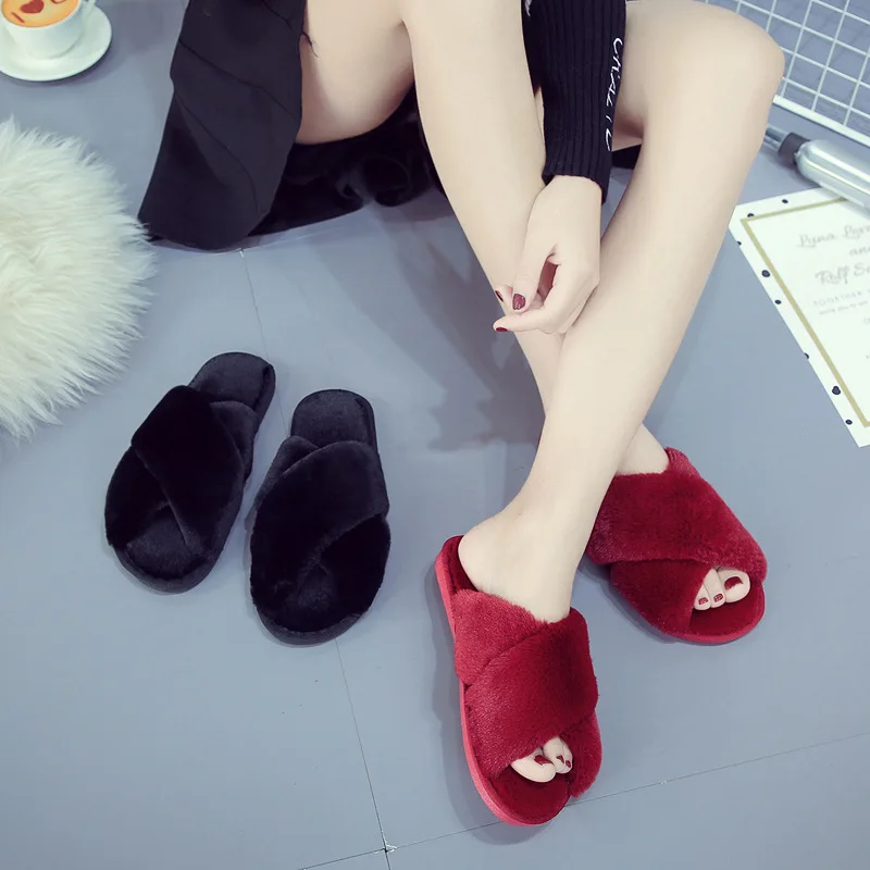 Warm Cute Winter Slippers Women Home Indoor Casual Slippers Female Fluffy Shoes Cross Design Slides Ladies Soft Sandals