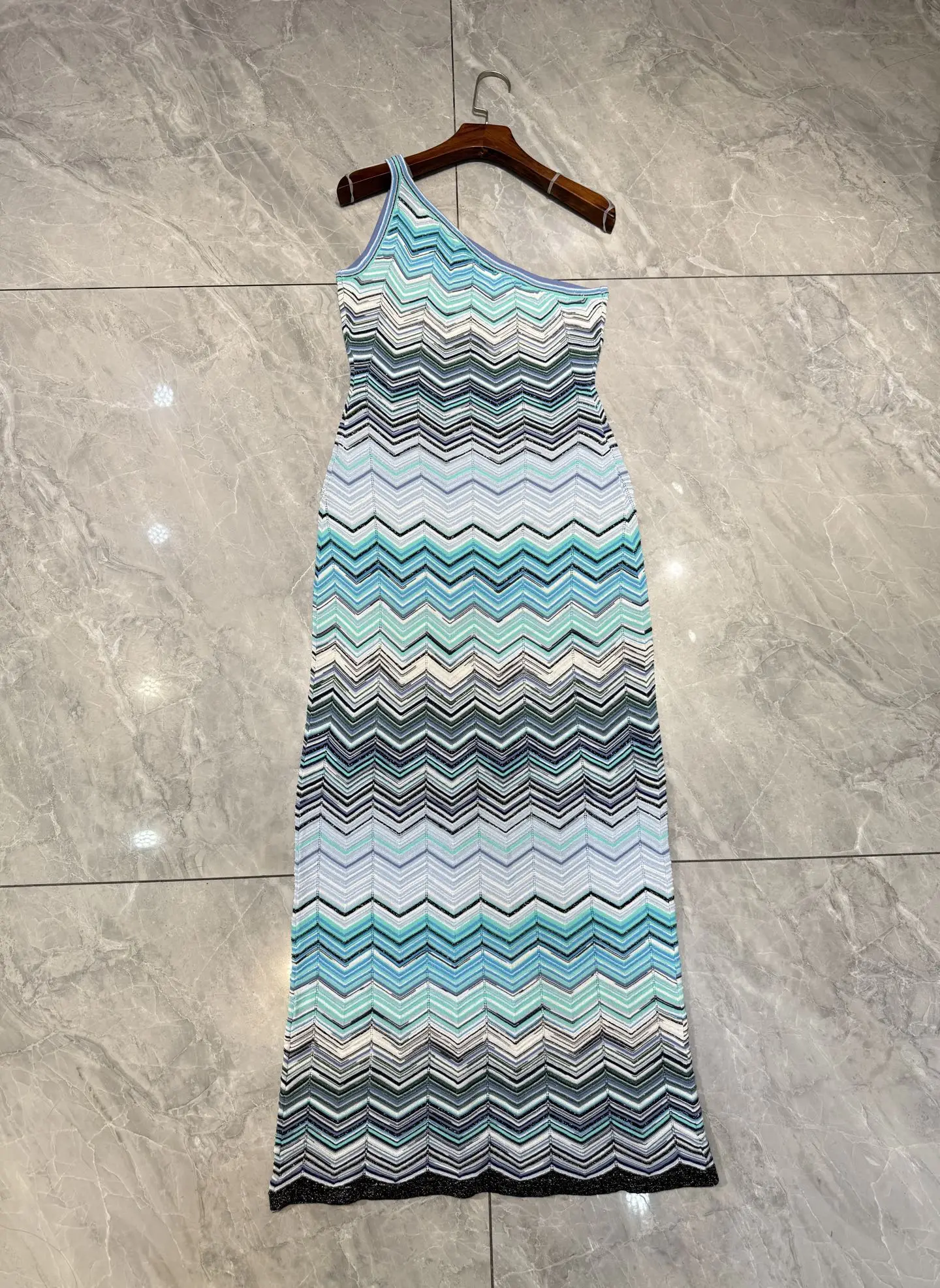 

Women Diagonal Collar Knitted Maxi Dress Zigzag Striped Sleeveless High Waist Holiday Slim Robe