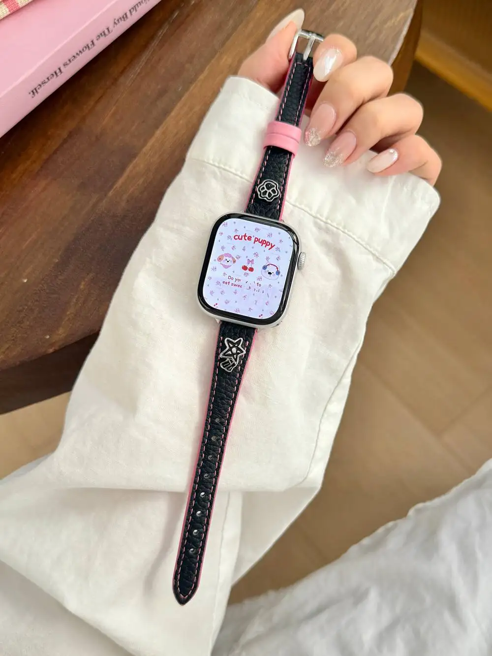 Fashion star leather loop For Apple Watch band Series 10/9/8/7/6/5 38mm 40mm 41mm 42mm 44mm 45mm 46mm 49mm Strap