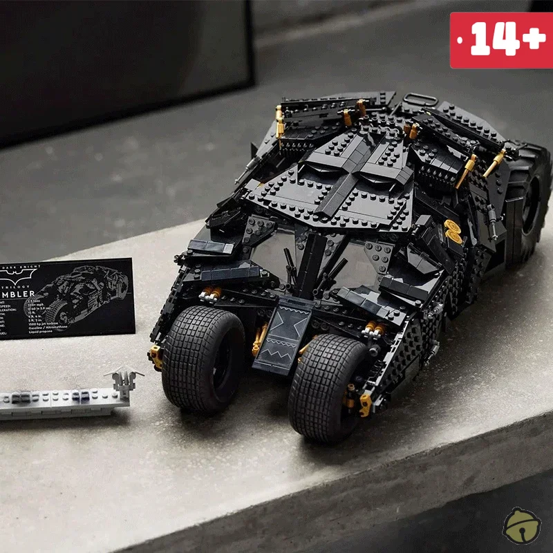 

NEW 2049PCS Super Hero Batmobile Tumbler Car Building Blocks With 2 Figures Construction Bricks Vehicle Toy Gift For Adult Kids
