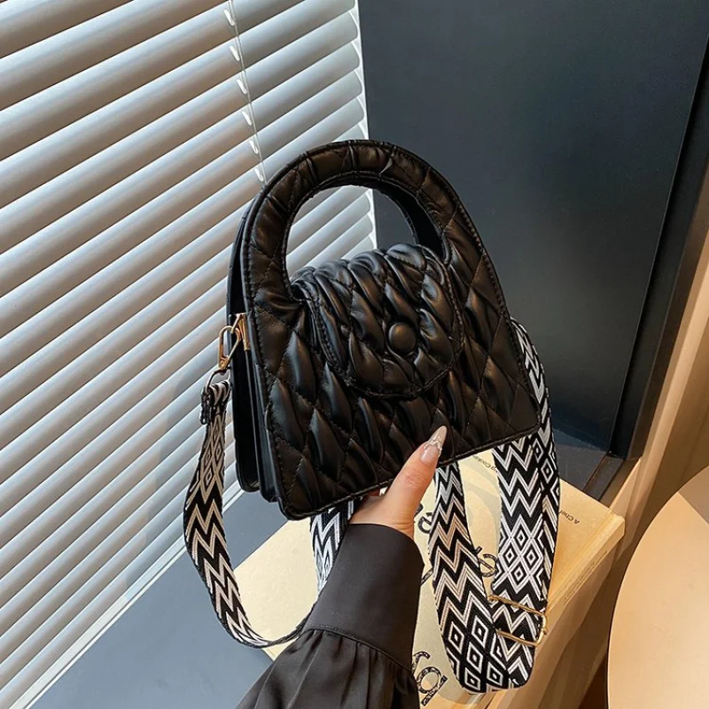 

Elegant Paris Fashion Handbag Designer Classic For Women Tote Large Capacity Casual Messenger