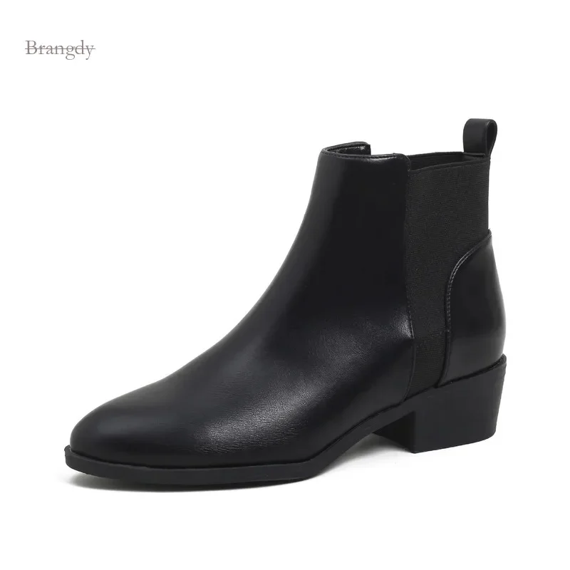 

Exquisite Women's Autumn New Oversized Fashion Classic Versatile Pointed Leather Chelsea Boots for Women Chic Atmosphere