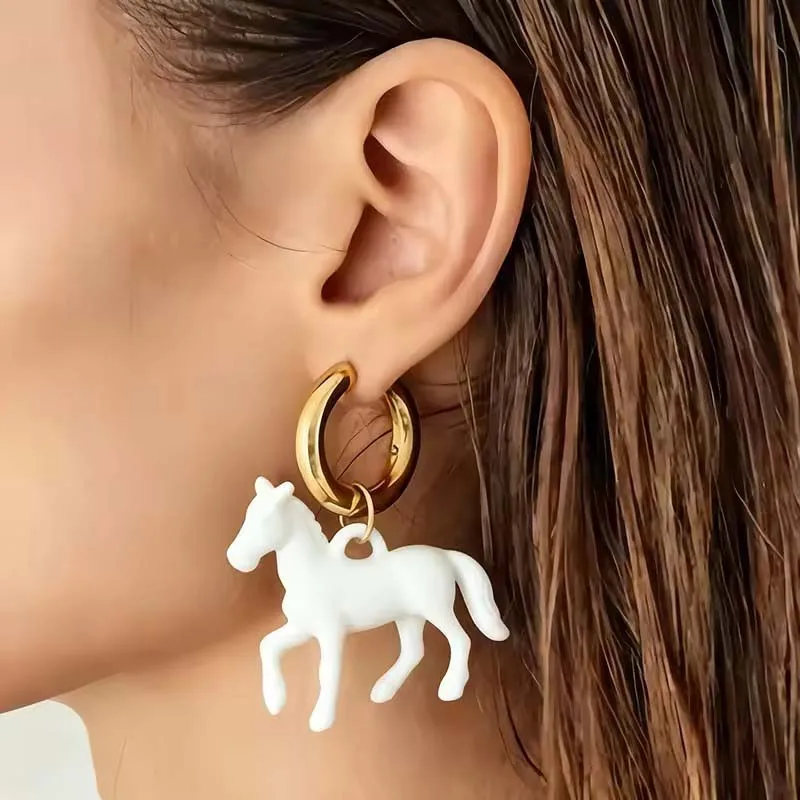 Exaggeration Stereoscopic Small Horse Pendant Earrings for Women Creativity Cute Animal Earrings Charm Jewelry Holiday Gift