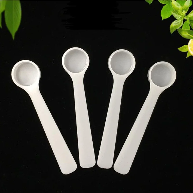 Plastic Measuring Spoon Bulk Packing Short Handle Plain without LOGO 1.5ml 0.5g Spoon