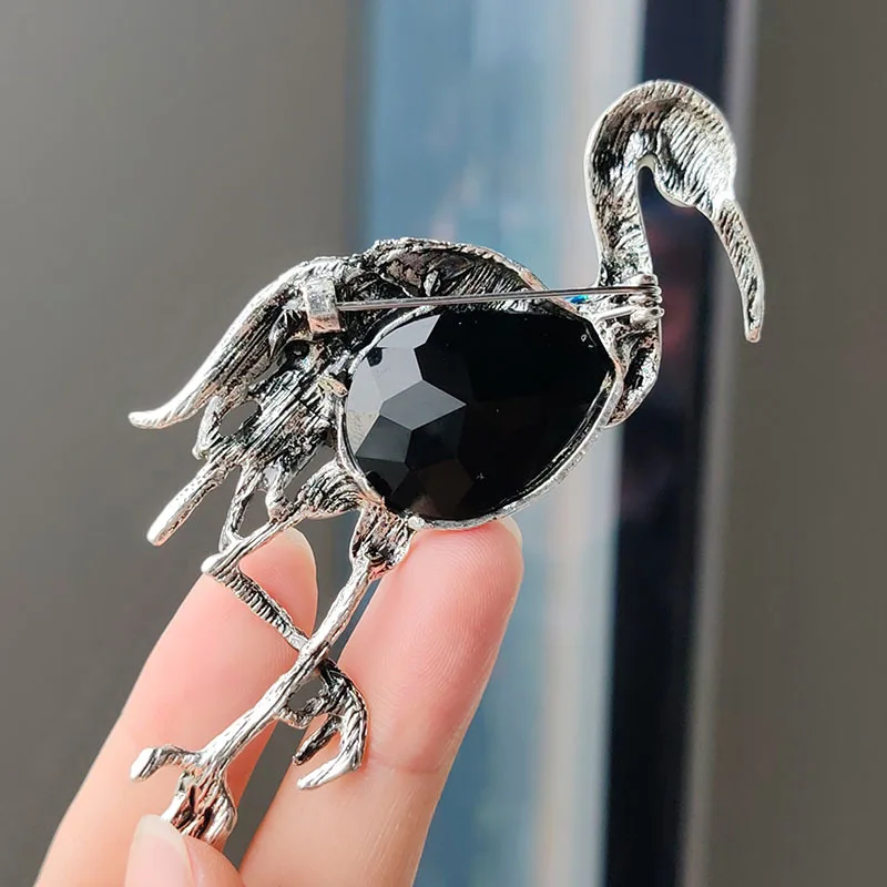 Fashion New Red-Crowned Crane Brooches Women Vintage Enamel Animal Flamingo Brooch Pin Rhinestone Corsage Clothing Accessories