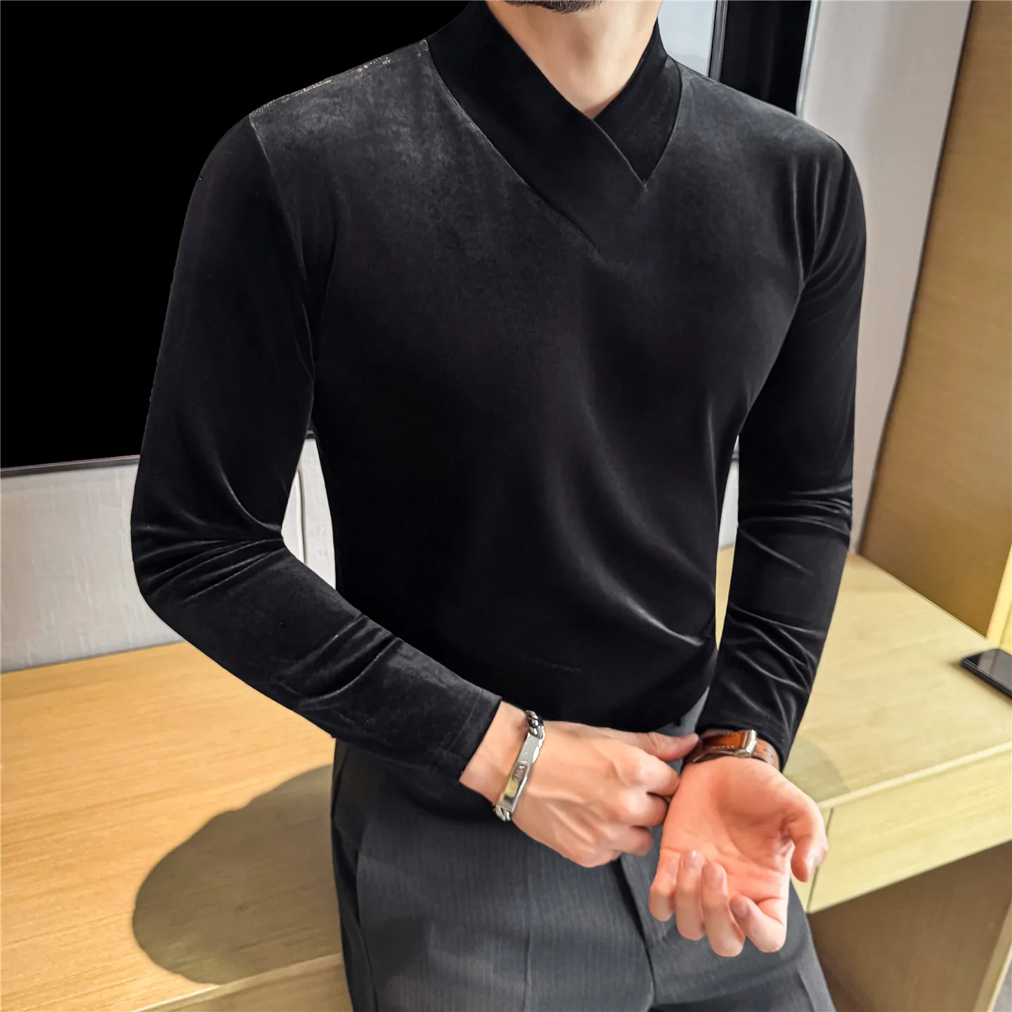 قميص رجالي للخريف والشتاء برقبة على شكل حرف V، قميص مخملي، طبقة أساسية سميكة ودافئة، ملابس كاجوال أنيقة #3