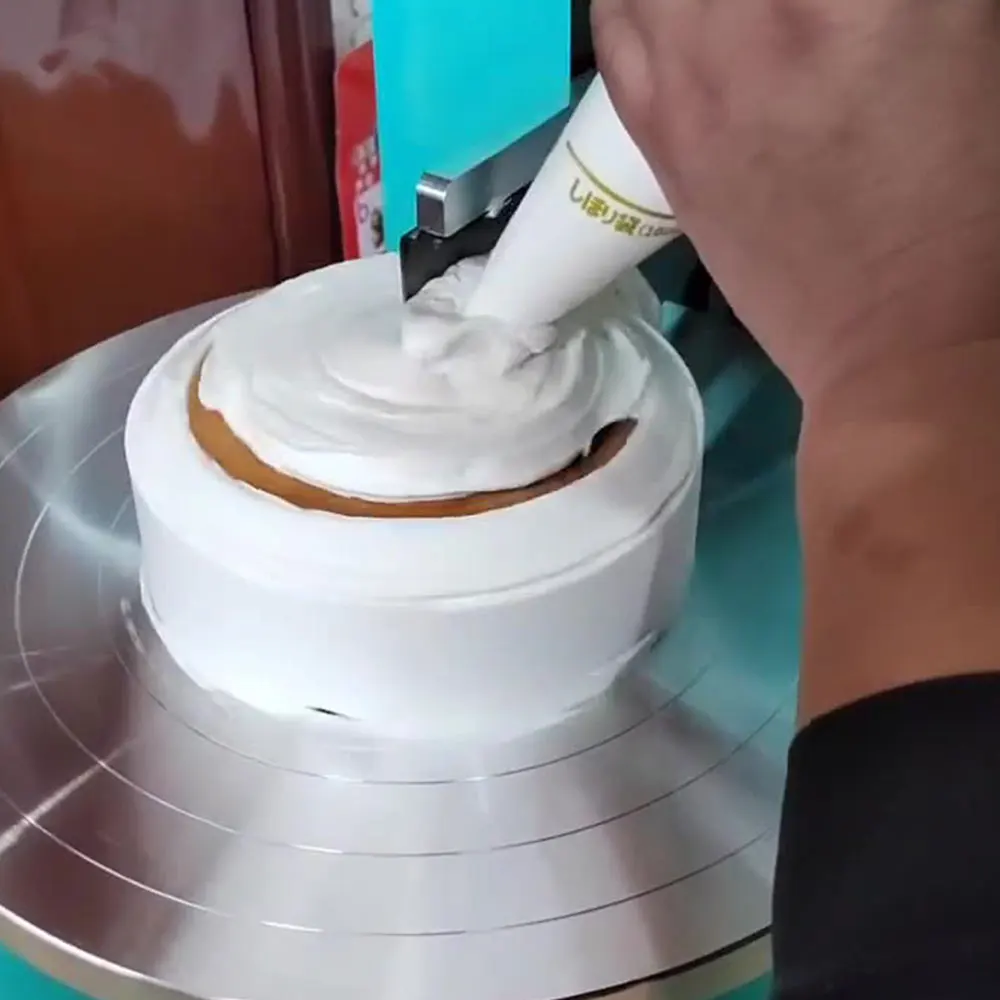 Máquina de llenado de recubrimiento de crema de pastel, esparcidor de decoración de crema de pan de pastel eléctrico, máquina de alisado automática