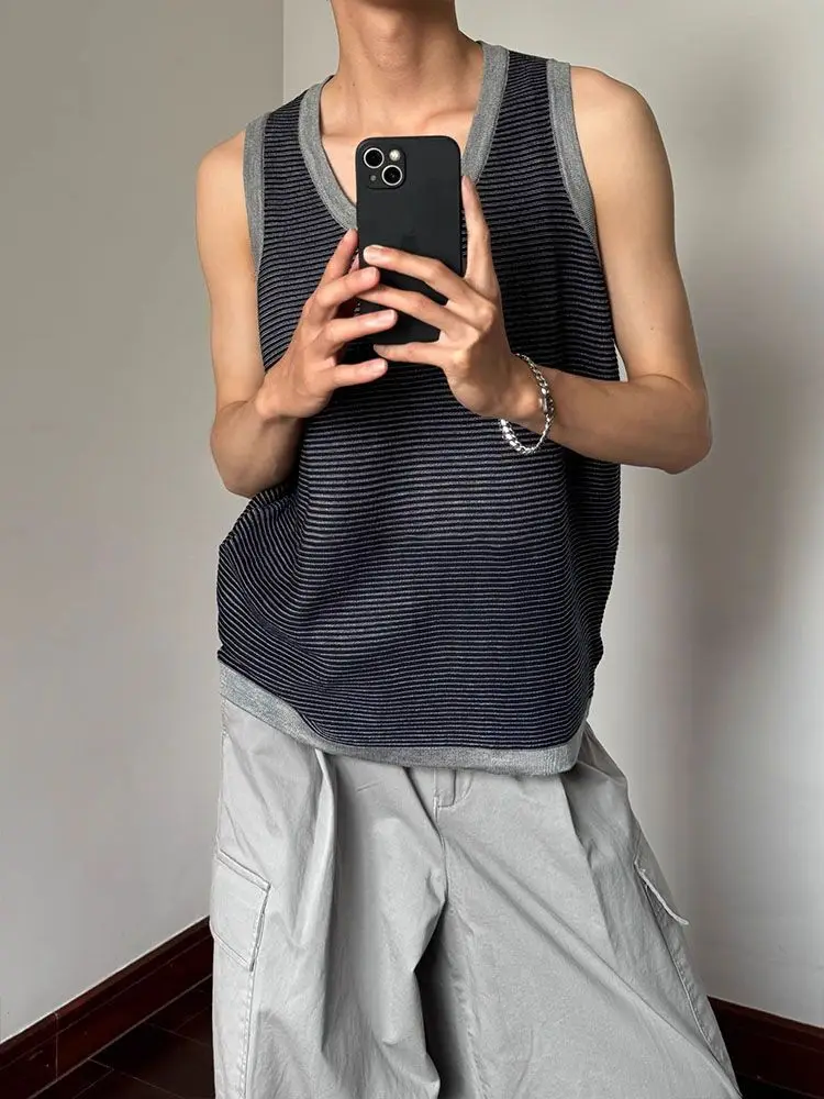 New Retro Contrasting Striped Vest Men's Loose Casual Neutral Wind Sleeveless Vest Top