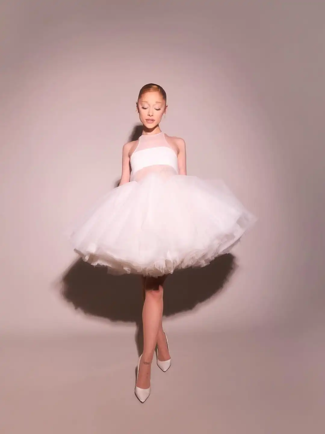 Robe à bulles blanche mignonne, robe de bal en Tulle transparent, robe d'anniversaire courte, robes de bal, Costume de danse personnalisé, robe de célébrité, 2026