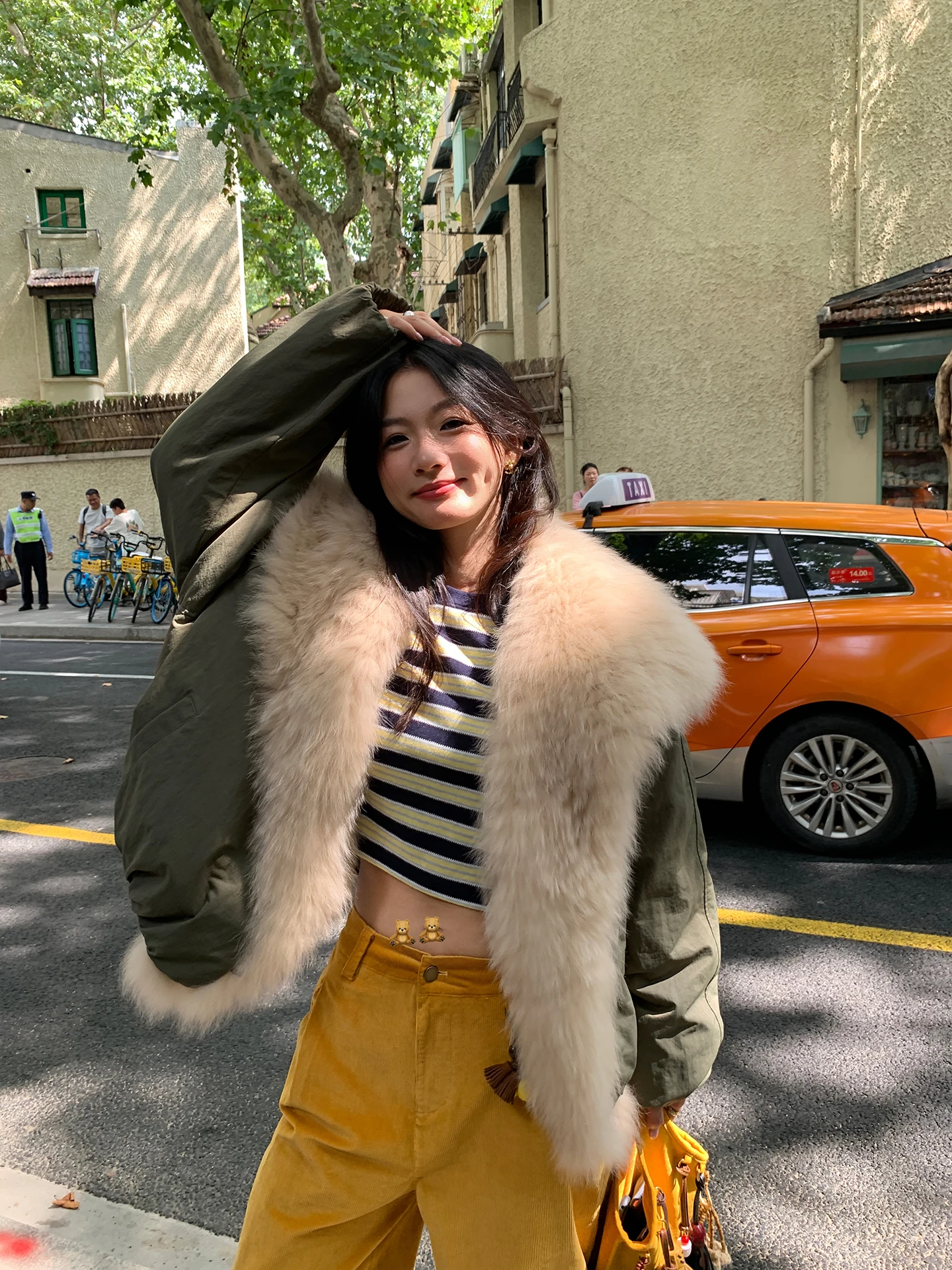 

Women's Short down Jacket Fur Collar Thick Warm Winter Coat Korean Style Straight Cut Commute Fashion Nylon Material Goos...