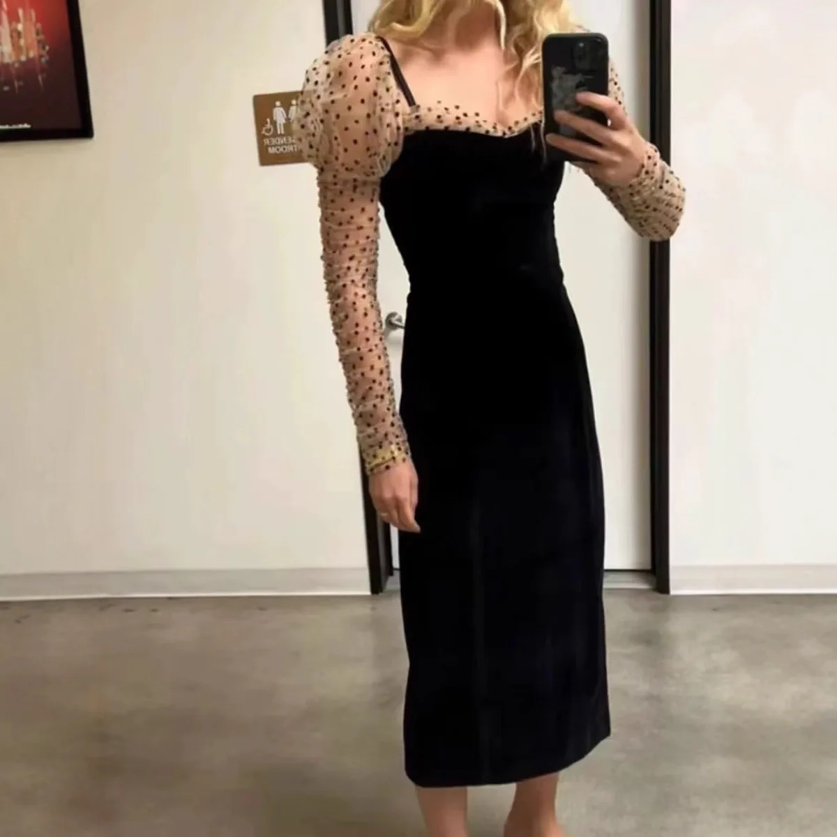 

Velvet Long Sve Sexy Low Cut Polka Dot See tough Dr Hepburn Sle High Waist Cotton Bubble Sve Bodycon Dr