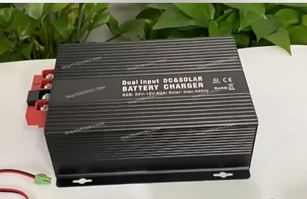 

60A 12V-14.6V Fully Automatic DC-DC Driving Charger - For RV/Bed Car, AGM/Lead-Acid/Lithium Battery Compatible