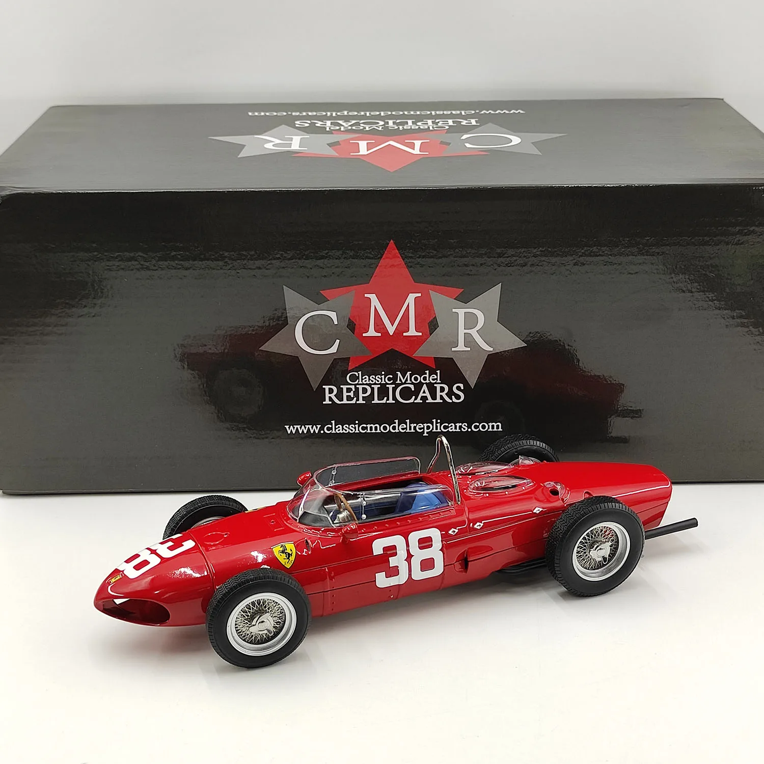 Diecast CMR 1/18 Schaal Ferrari 156 F1 Italiaanse Grand Prix Legering Model Auto Collectible Toy Gift Souvenir Display Ornament