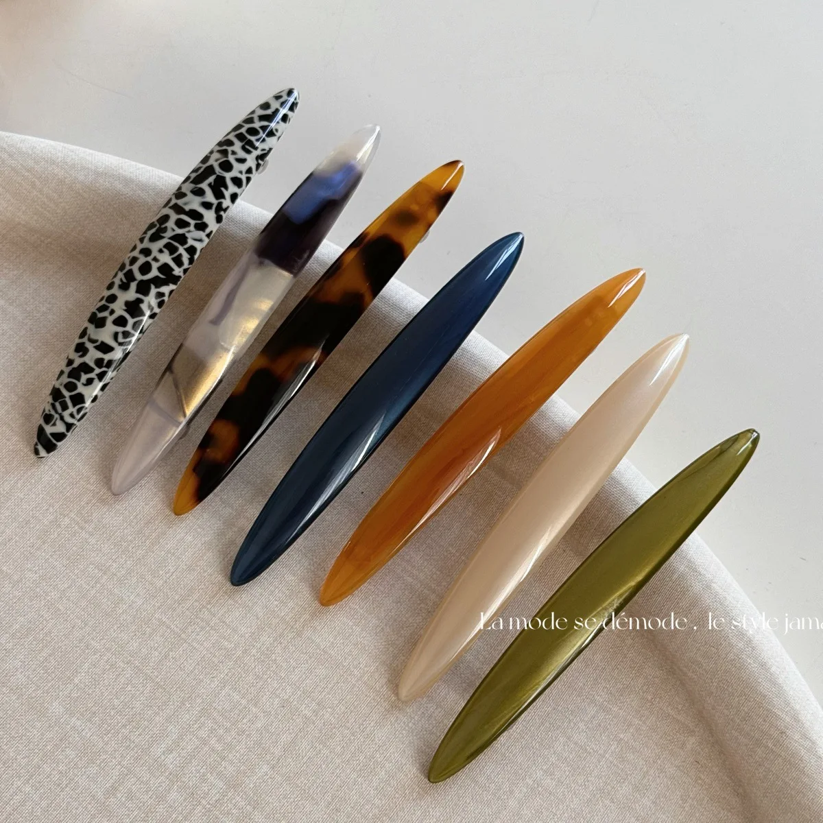 Hair Clips Willow Leaf Barrette Acetate Inlay Vintage Non Slip Spring Clip Side Bangs Hair Accessories Women Daily Sturdy