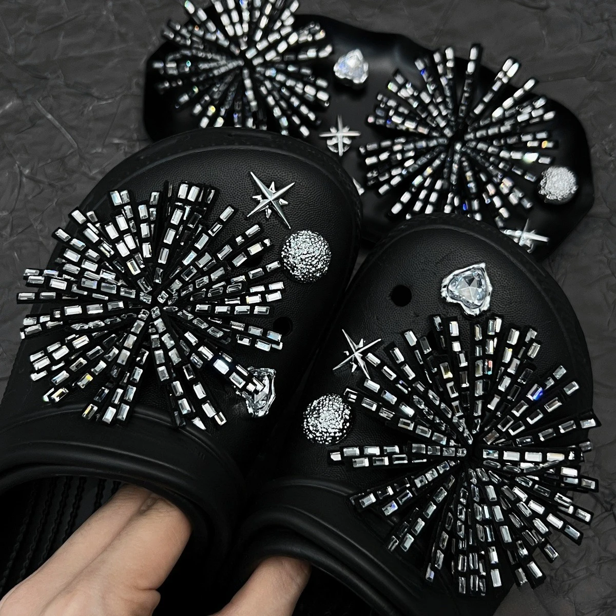 8Pcs Shiny Firework Starbust Shoe Charms Accessories Silvery Heart Clogs Shoe Buckle Slides Sandals DIY Decorations Accessories