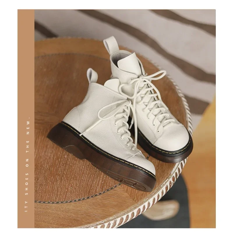 White all-in-one leather round head platform women's ankle boots 2025 winter fashion all-in-one British style cowhide shoes
