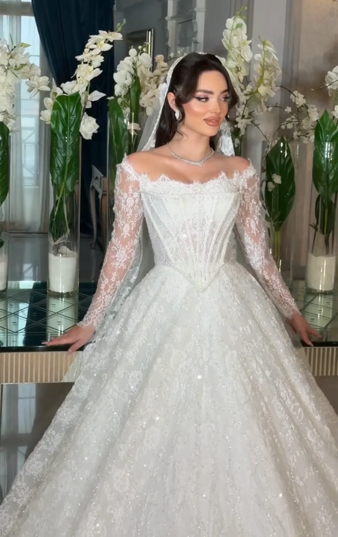 Exquisite Wedding Dress 2027 Off The Shoulder Long Sleeves Lace Appliques Princess Birde Bridal Gowns Vestido De Novia
