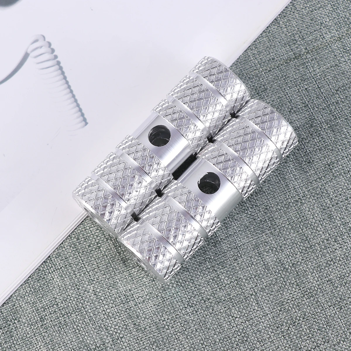 

2 Pair Bicycle Pedal Bike Pegs Cycling Rear for Bikes Cylindrical Mountain Parts Pedals Universal Foot