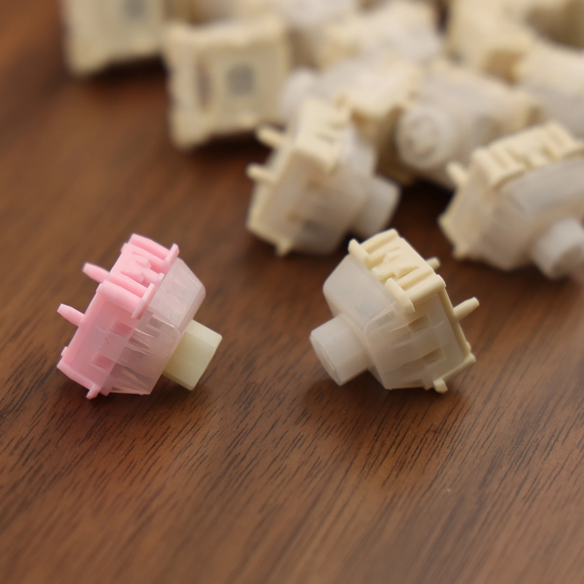 Wuque Studio WS Flux HE Hall Effect Magnetic Linear Switches  35gf, Deep Clacky Sound, Fine Lubrication for Mechanical Keyboard