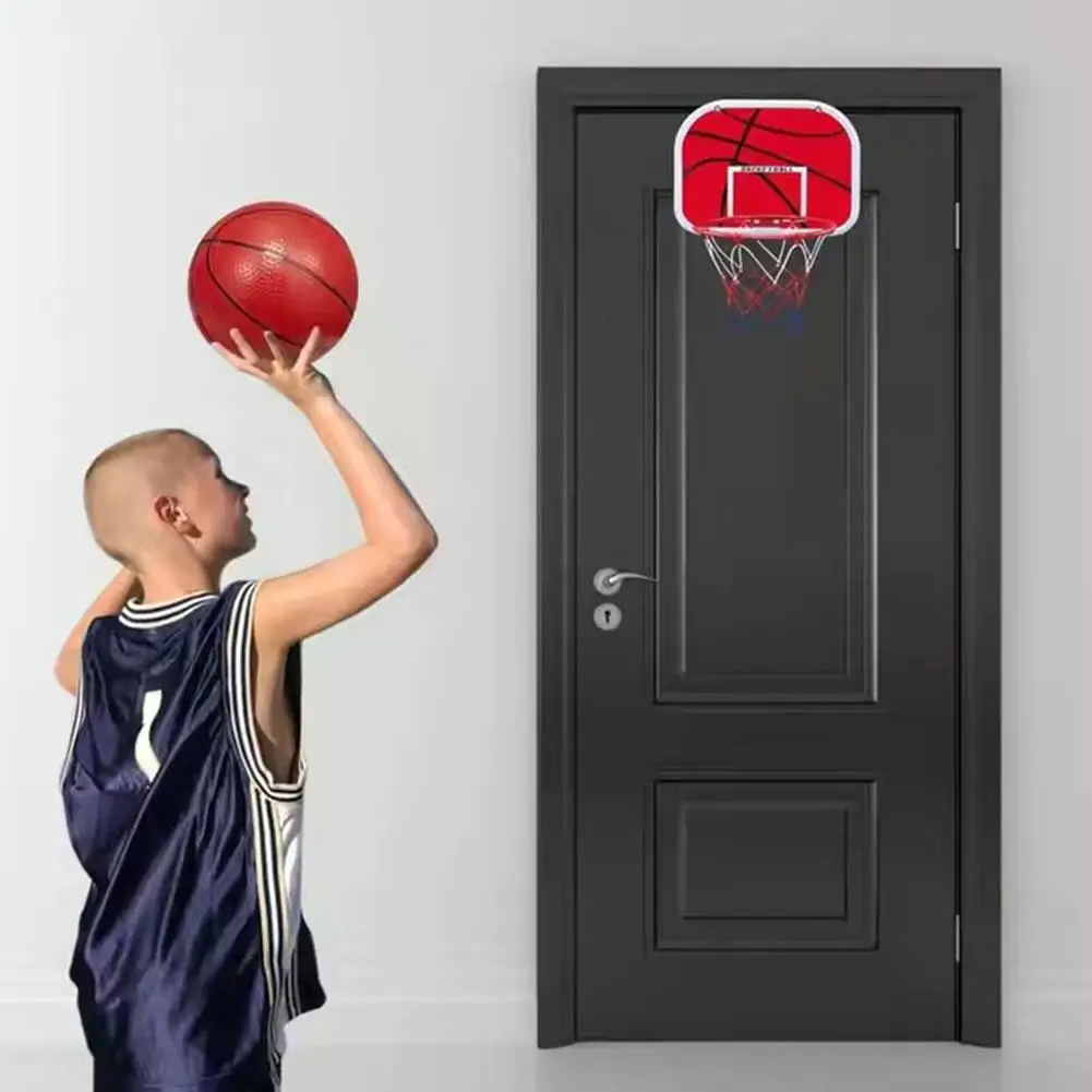 Рисунок 3 - Мини-баскетбольное кольцо с мячом и насосом