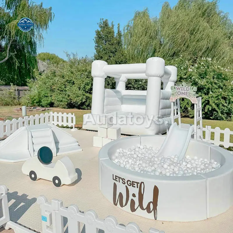 

Commercial Mobile Kids Party Rental Soft Play Set Indoor White Pit Ball Pool Soft Play Equipment 13-16ft Capacity For Party