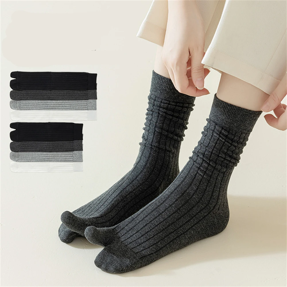 Women's Japanese Striped Split-toed Mid-tube Kimono Flip Flop Sandal Socks Ladies Spring Autumn Simple Cotton Two-toed Pile Sock