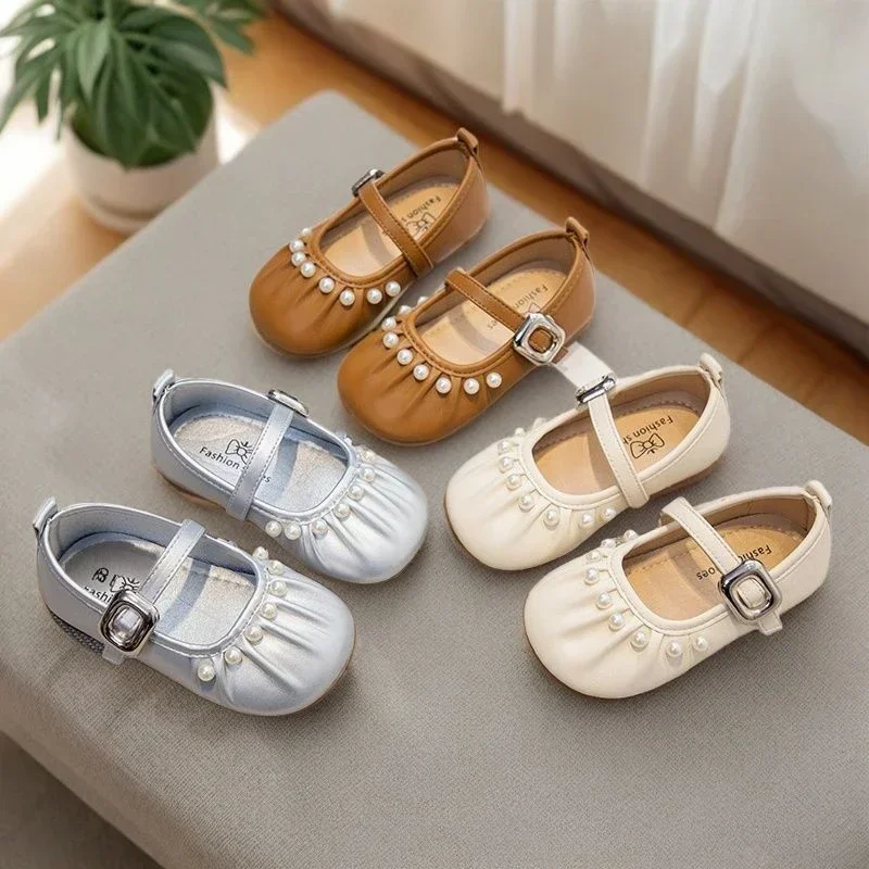 

Girls Princess Shoes Non-slip Flexible Kids Dance Shoes Round Toes Sweet 2025 New Fashion Girls Flat Shoes Pleats Soild Color