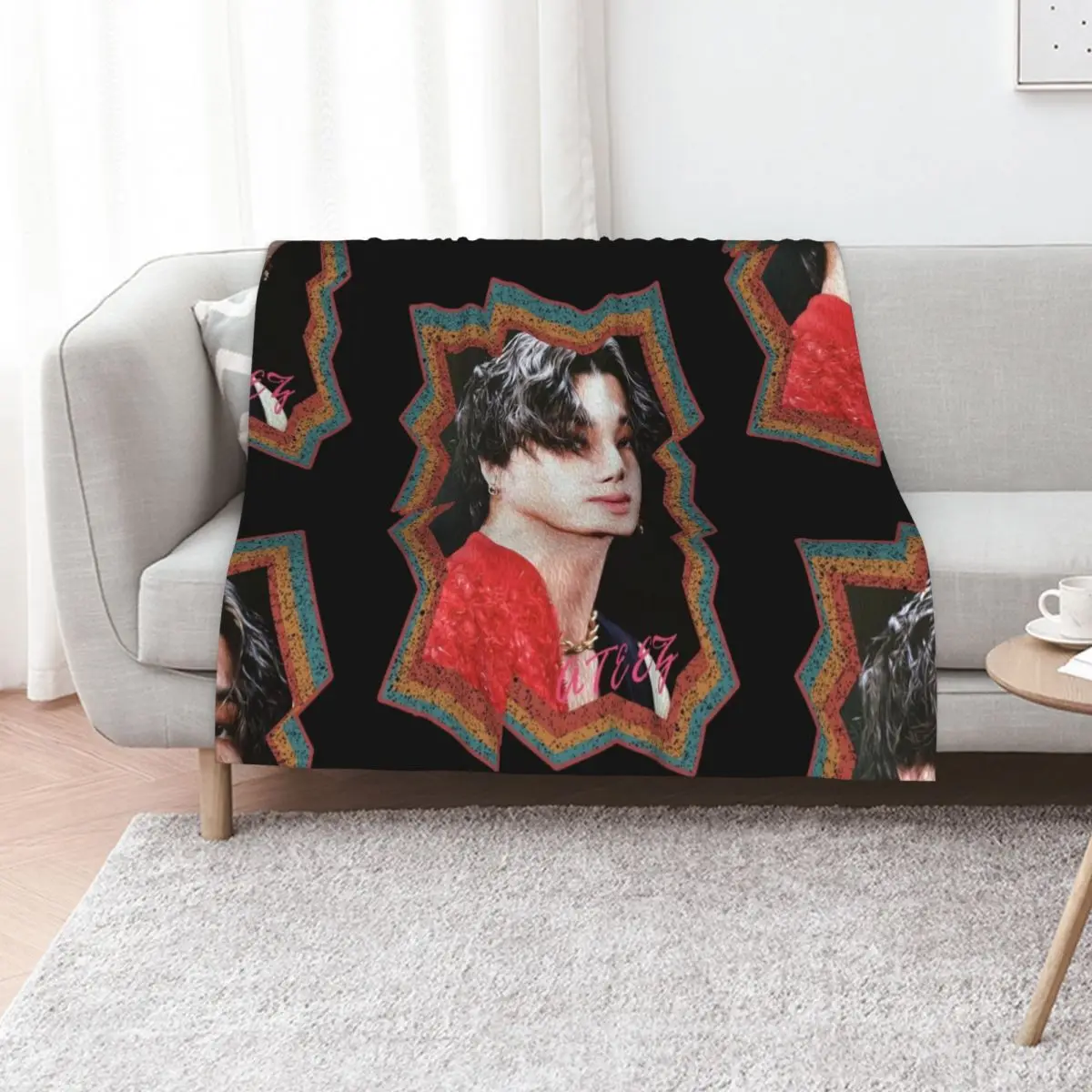 

Jung Wooyoung ATEEZ Wooyoung Korean Kpop Retro Color Oil Paint Design Throw Blanket Picnic halloween Thins Plaid Blankets