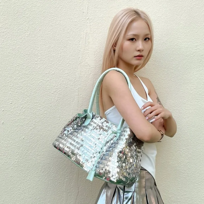 

High-End Textured Crossbody Tote For Women Luxury Designer Leather Large Capacity Diaper Bag Elegant Commuter Simple Solid Color