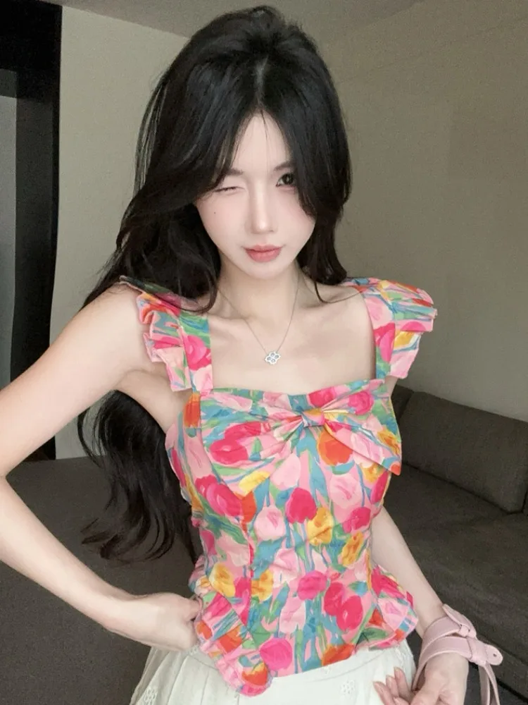 

Summer Vacation Style Dopaamine Sweet Spicy Girl Square Collar Strap Vest Women's New Print Knot Small Fly Sleeve Top