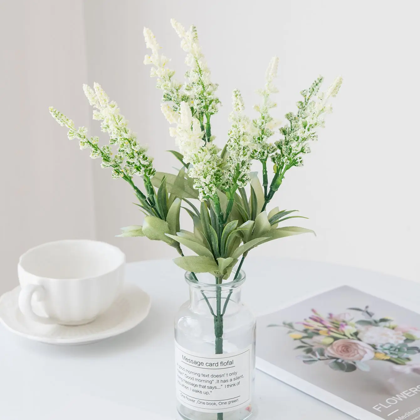 Künstliche Blumen Lavendel-Pflanze Festival-Hochzeitskranz Heim Zimmer Außenbereich Garten Dekoration Brautstrauß DIY Geschenkbox Requisiten