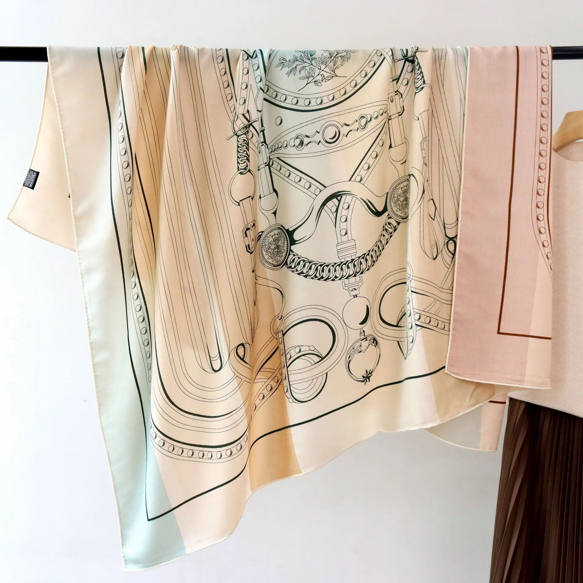 Double Sided Winter Scarf 135CM Wool Silk Rollerd Edges Square Shawls Scarves Wraps Large Bandanas Stole 135CM Christmas Gift