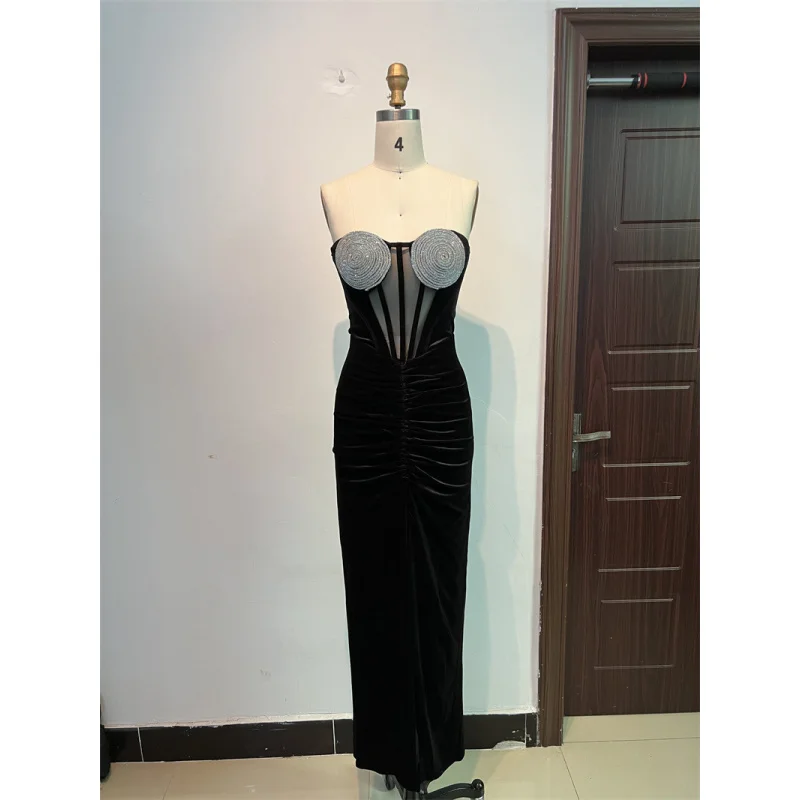 Abito da festa da socialite con spacco nero trasparente senza spalline sexy con strass lucidi di nuovo arrivo