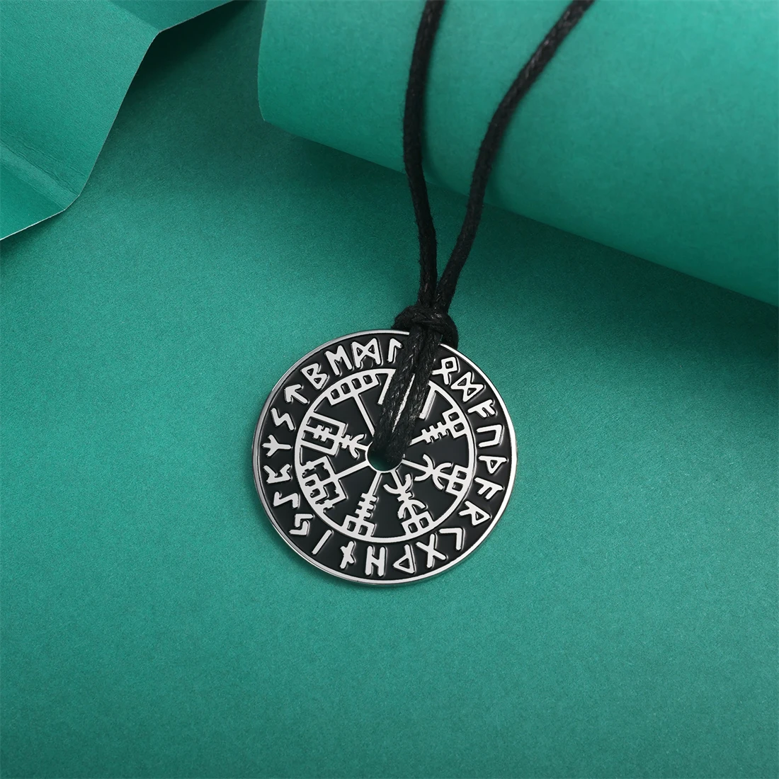 1PC Double-sided Viking Compass Rune Necklace Stainless steel Adjustable Wax Rope Celtic Knot Pendant Men Boy Amulet Jewelry