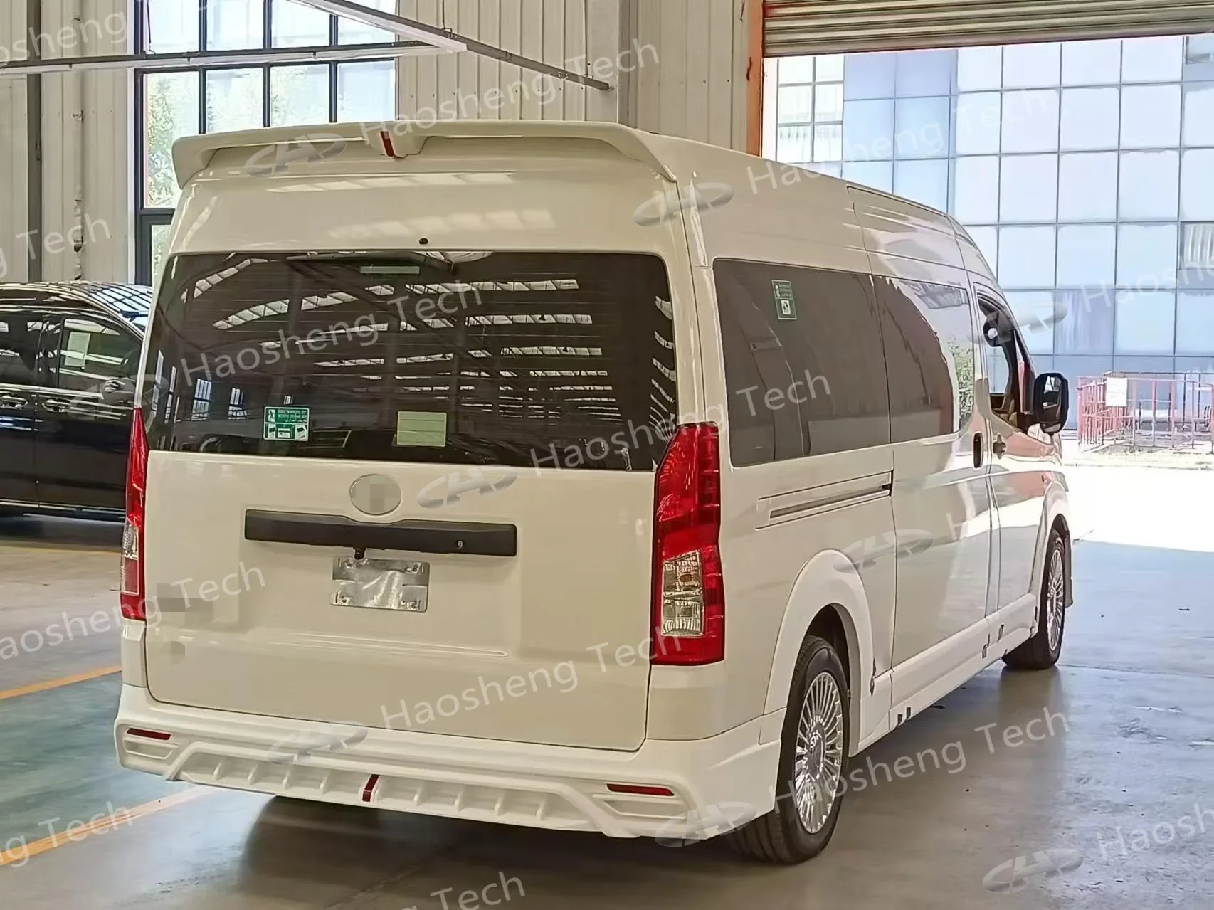 طقم الجسم لسيارة Toyota Hiace Commuter Deluxe Grandia Tourer GranAce Majesty 2019 + شبكة المصد الأمامي والأمامي ذات الجسم الواسع