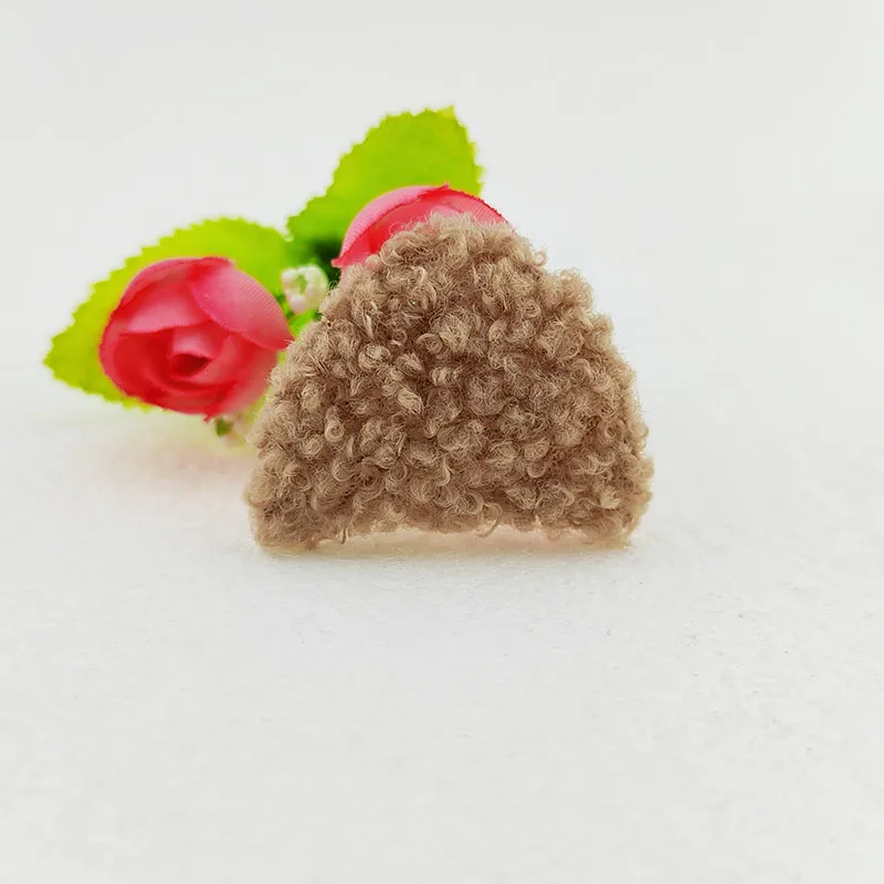40 Stück, 4 x 3 cm, flauschige Filz-Katzenohren-Applikationen zum Aufnähen für Babykleidung, Mützen, zum Nähen, für DIY-Kopfbedeckungen, Haarspangen, Schleifen und als Accessoires. – Detail 3