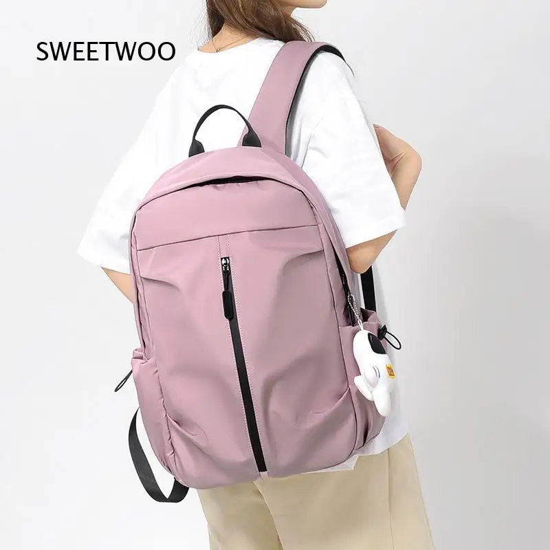 Men Water Resistant Backpack 15.6 Inch Laptop Rucksack Casual School Travel Daypack with Astronaut Pendant