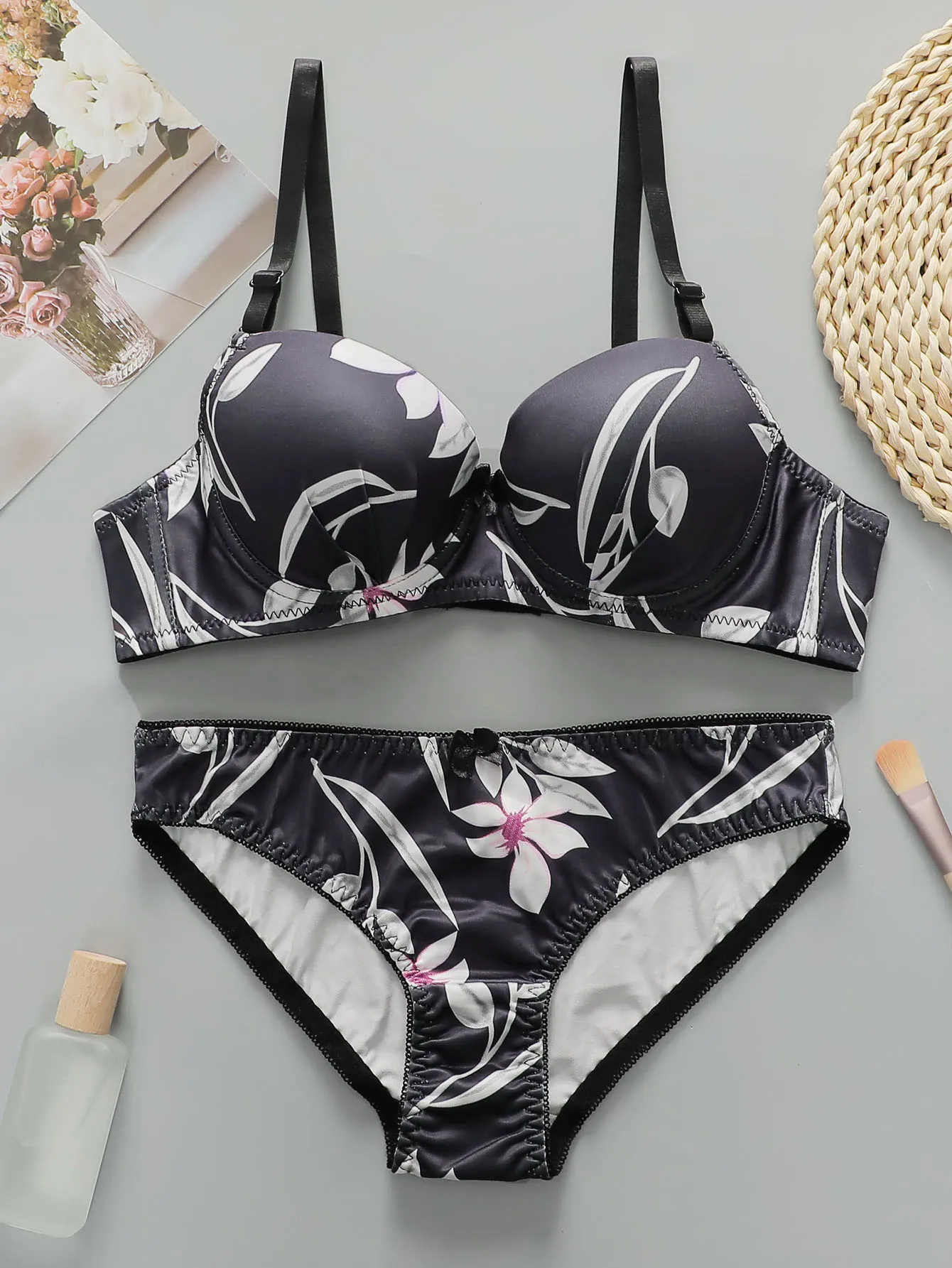 1 Set Hochwertiger schwarzer Damen-BH mit Blumenmuster, BH- und Höschen-Set, volle Körbchenunterstützung, eleganter Sommerstil, A2135
