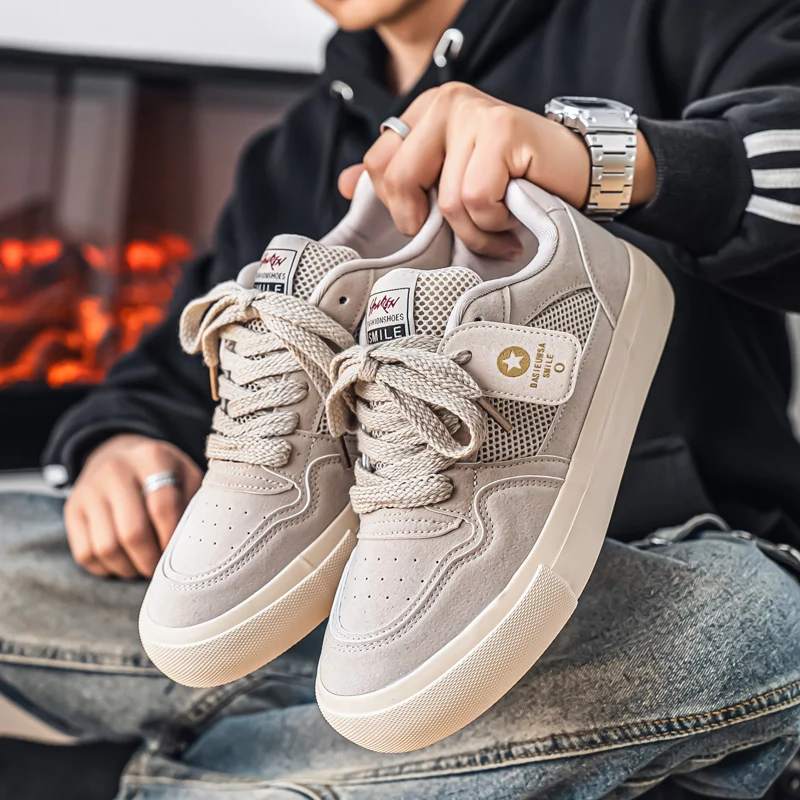 

Men's Multi-color Plaid Round-toe Soft-soled Low-top New Style Lace-up Soft Fashionable Large-size Vulcanized Flat Shoes