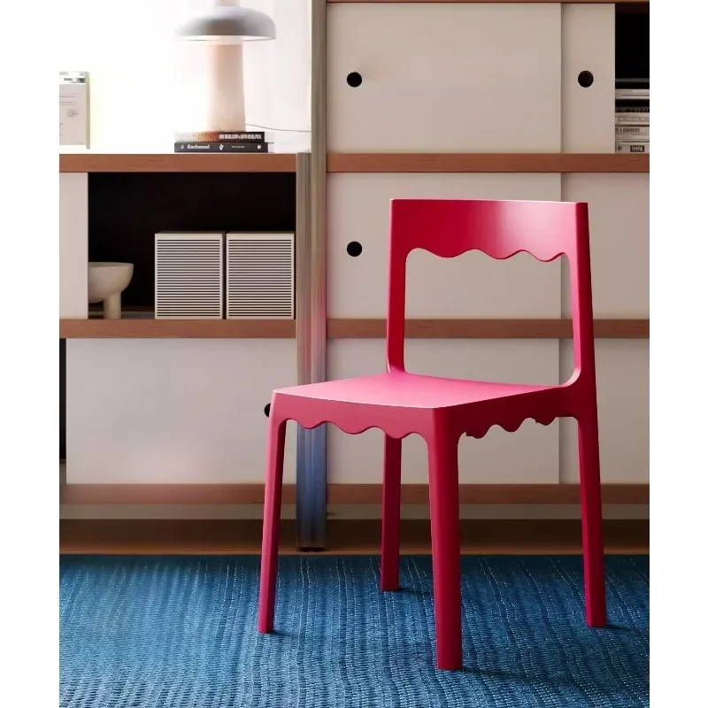 &Luxury Vintage-Style Stacking Dining Chairs Elegant Plastic Seats with Backrest for Home and Restaurants Furniture Dinning Chai
