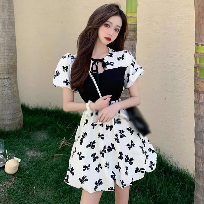 White Round Neck Bubble Sleeve Knee Length Skirt With Patchwork Printed Tie And Bow Sweet And Slimming Short Sleeved Dresses