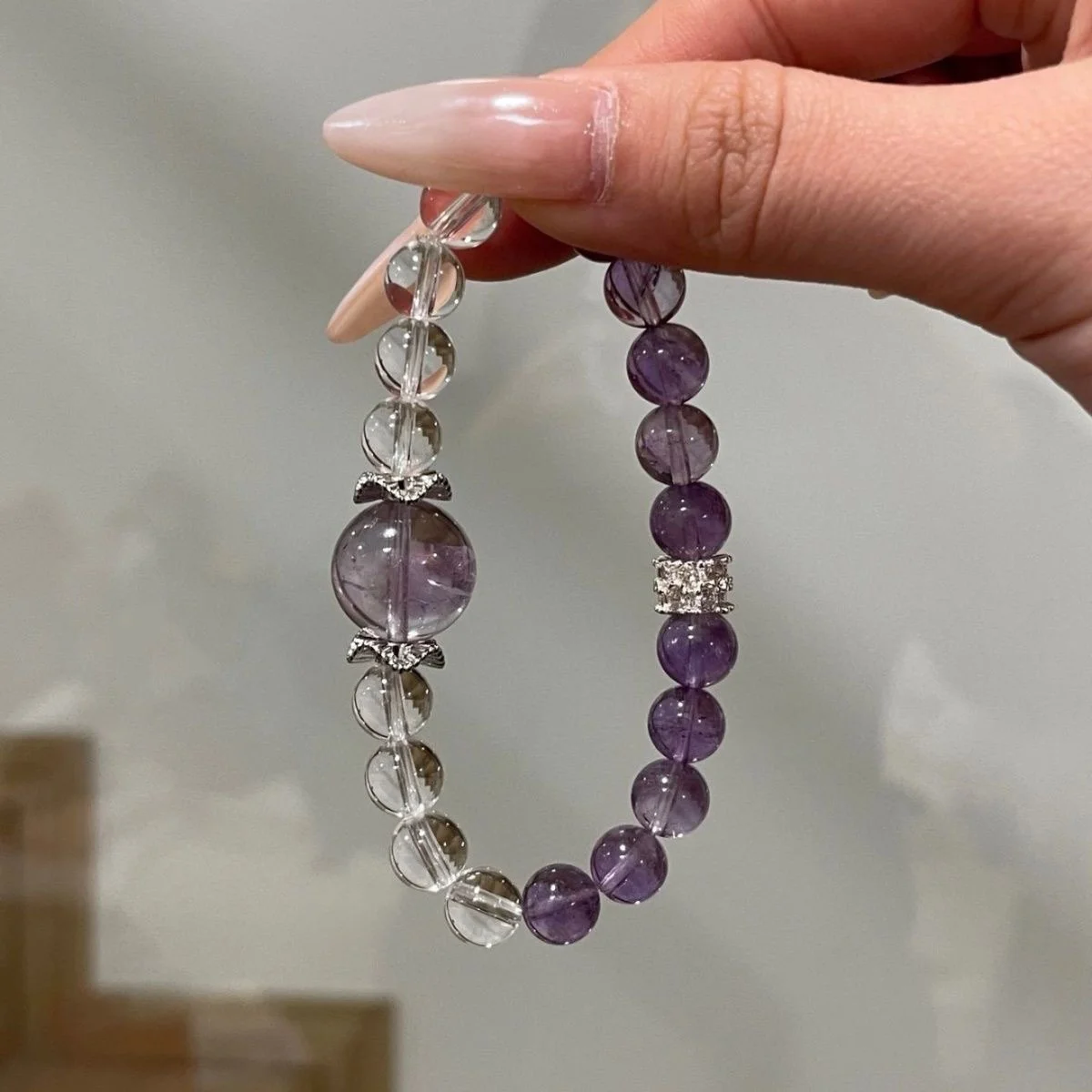 Amethyst and White Crystal Bracelet for Women, Light Luxury, Niche Design, High-End Feel, Perfect Birthday Gift for Best Friend