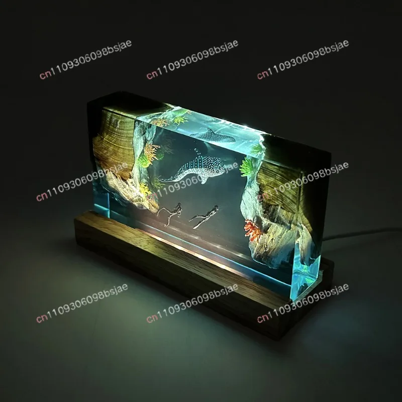 Creative solid wood resin small ornament desktop bookshelf ocean whale shark diver atmosphere night light holiday gift