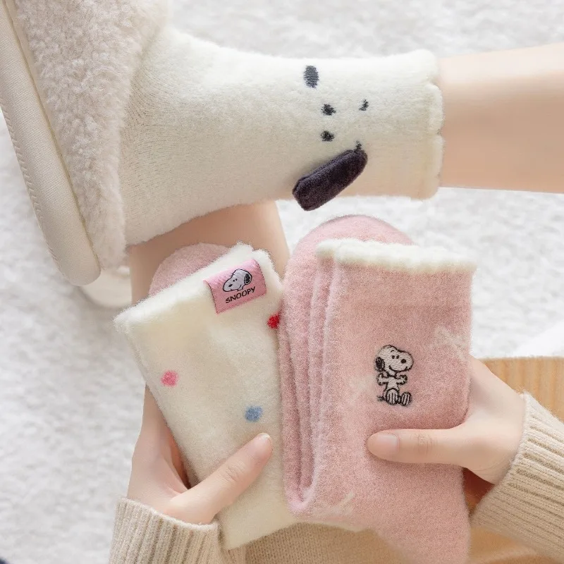 2026 YOUMA I Snoopy Autumn/Winter Socks Kawaii Plush Socks Cute Girl Middle Socks Exquisite Good Friend Gift