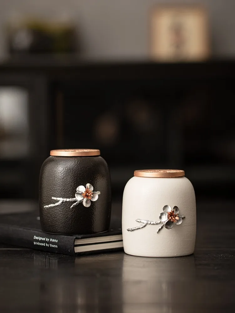 

Китайская банка для чая с цветком сливы, керамическая мини-конфета, закуска, герметичная банка, трехмерная рельефная коробка для украшения цветов, контейнер для еды