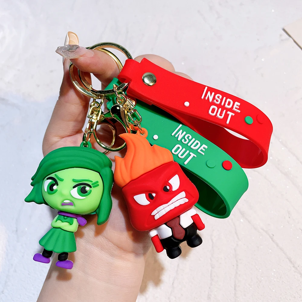 Disney Inside Out 2 Moive Joy Sadness Fear Disgust Figures Porte-clés de dessin animé Sac Porte-clés de voiture Porte-clés Cadeaux de Noël