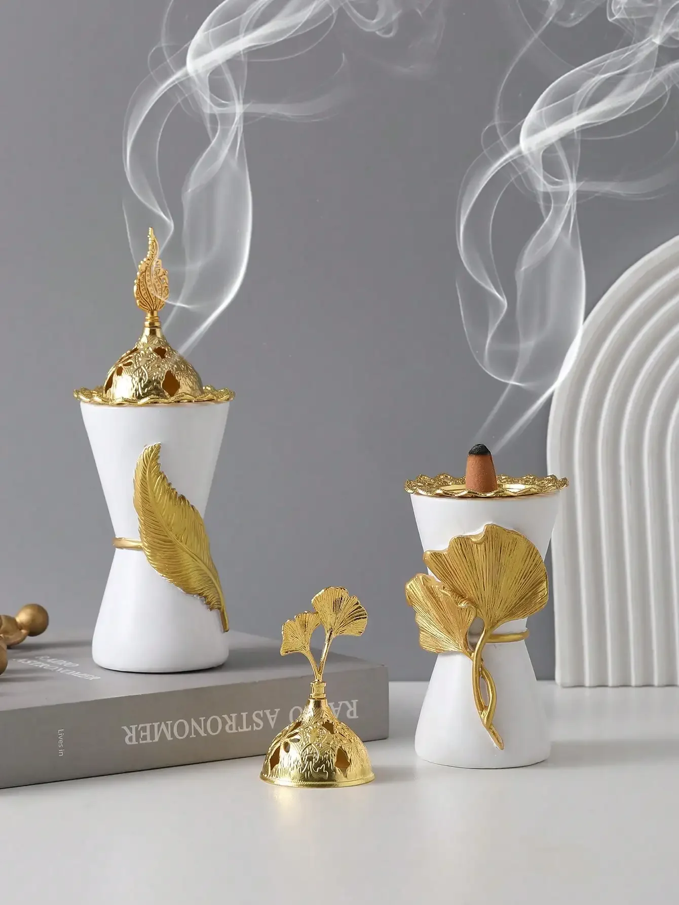 1pc Minimalist Luxury European Style Iron & Resin Leaf Cylinder Combined Home Decor Incense Burner, Office Desk Incense Holder, Candle Holder, Holiday Decoration, Best Festival Gift, Wedding Decor