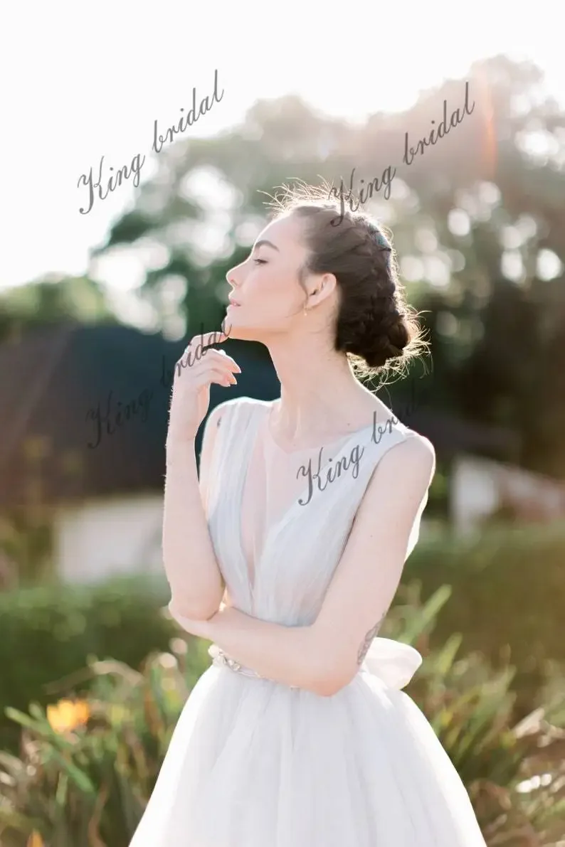 فستان سهرة مفتوح الظهر فستان زفاف بسيط من التول ثنيات ثوب زفاف بدون أكمام فساتين زفاف كاملة متجددة الهواء